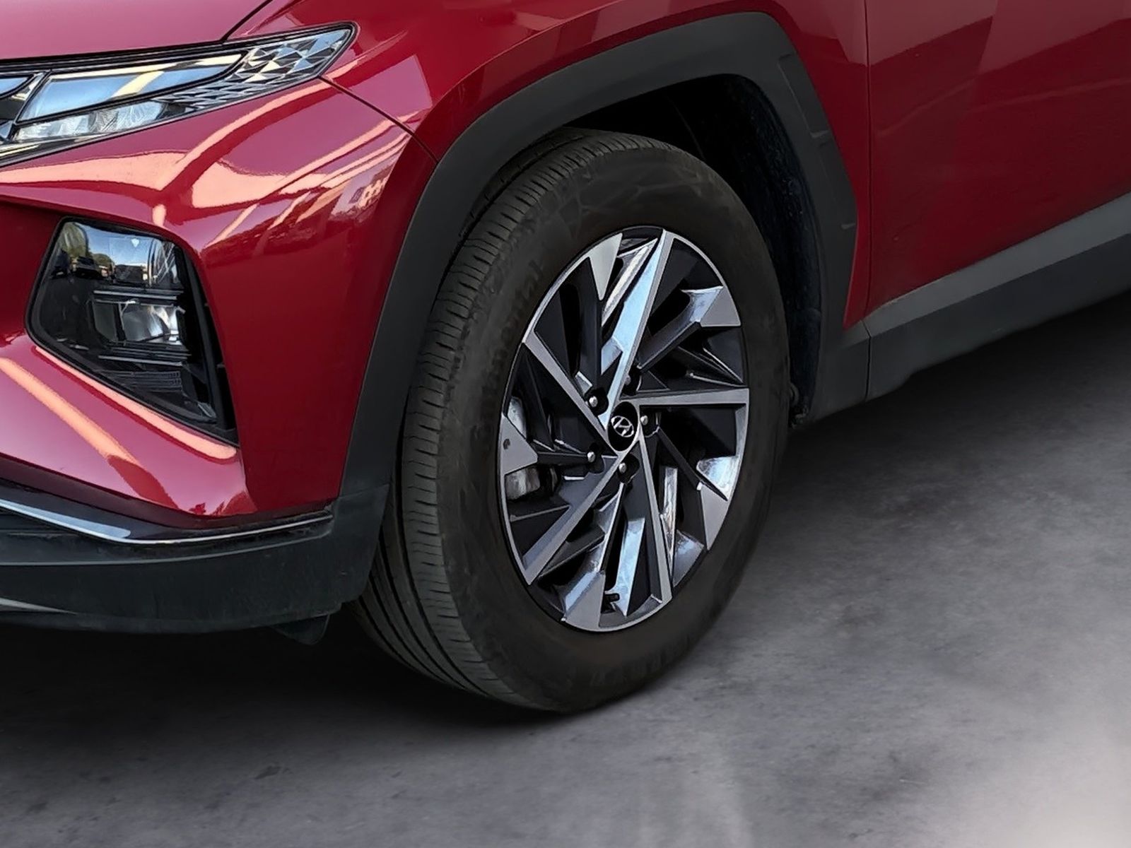 Fahrzeugabbildung Hyundai Tucson 1.6 T-GDI Edition 30+ KlimaA,LED,Navi,SHZ