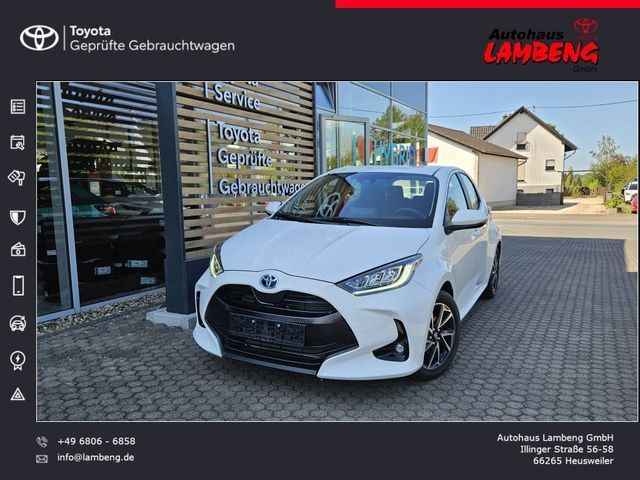 Toyota Yaris Hybrid 1.5 VVT-i Team Deutschland*AUTOMATI