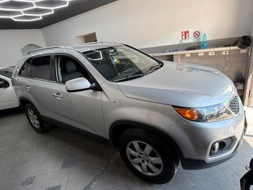 KIA Sorento - 4