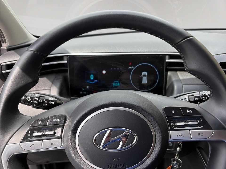 Fahrzeugabbildung Hyundai TUCSON 1.6T 150PS SELECT Funktions-Paket