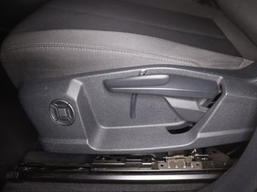 Audi Q3 - 11