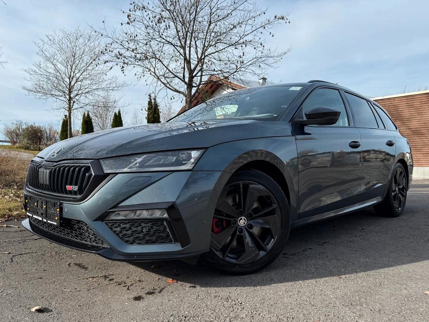 Skoda Octavia Combi RS / NAVI / LED / Memory