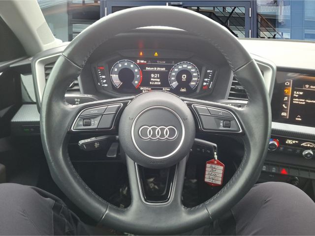 Audi A1 25 advanced Sportback °LED°SHZ°PDC°AAC°AppleC