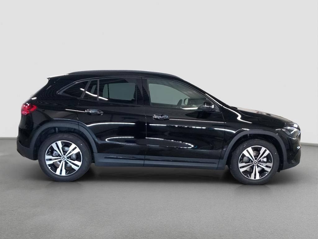 Fahrzeugabbildung Mercedes-Benz GLA 200 AHK*Distronic*Sound*LED*Sitzhzg*Kamera*