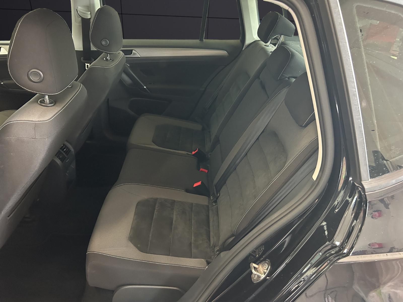 Volkswagen Golf SV 1.4 TSI DSG Comfortl, Bi-Xenon SHZ, AHK,