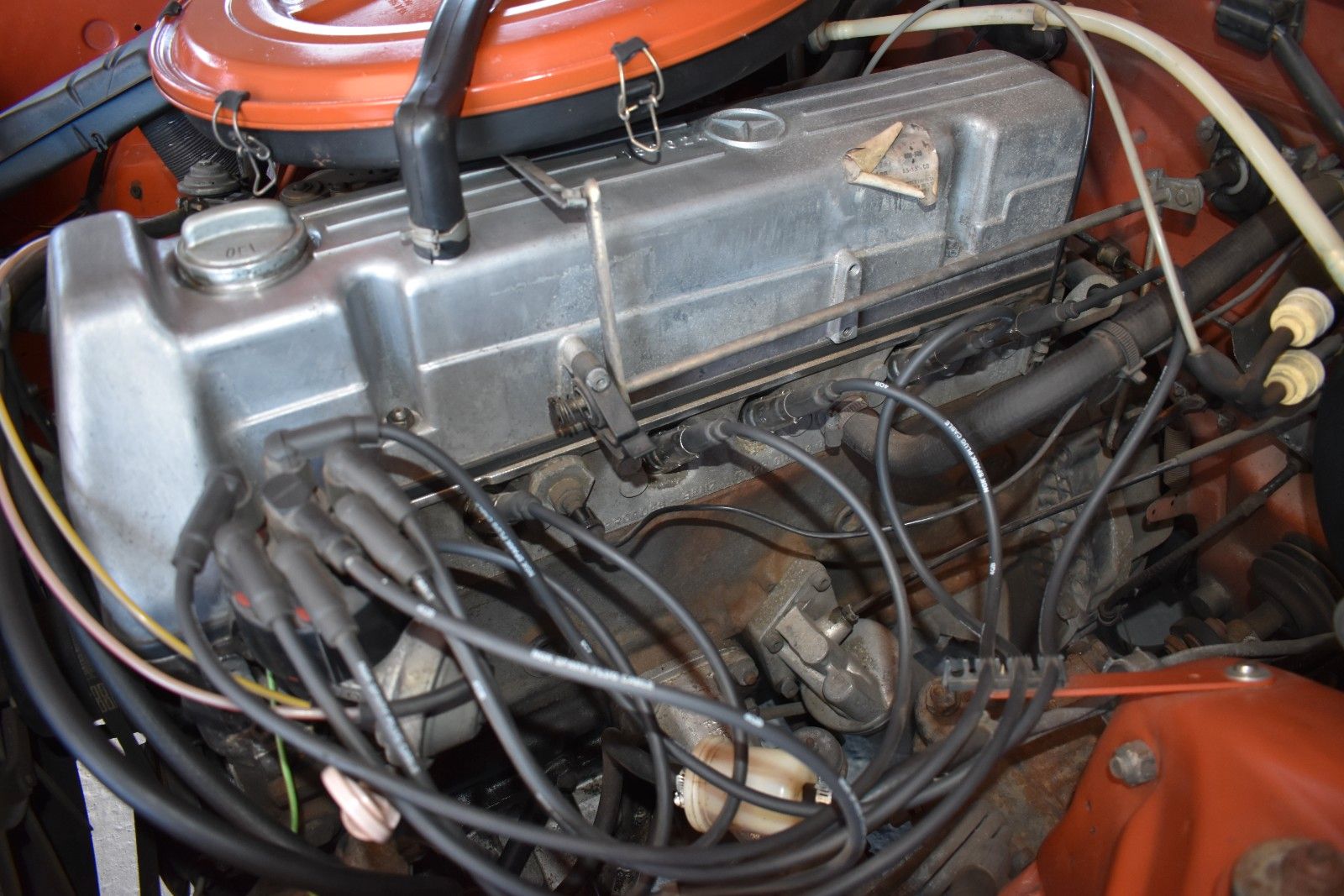 Fahrzeugabbildung Mercedes-Benz 250 6 Zylinder Benziner Zustand Top BRD H-Zulass