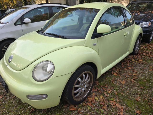 Volkswagen New Beetle 2.0  Zitrone