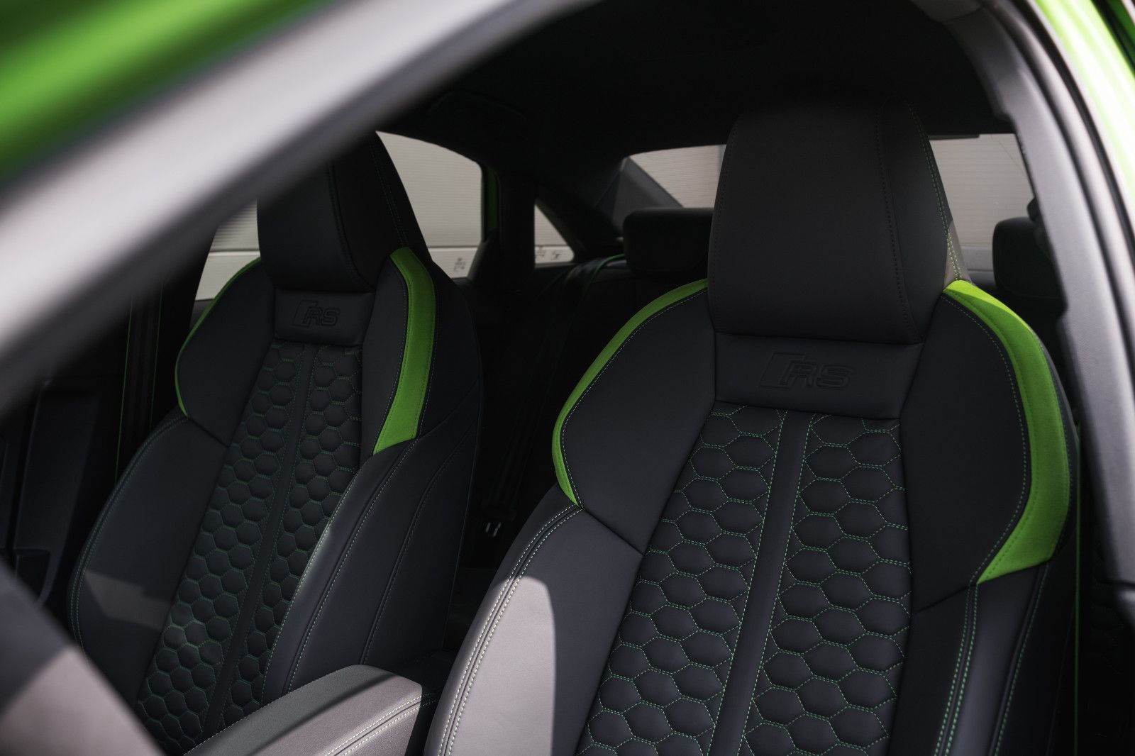 Fahrzeugabbildung Audi RS 3 Lim. 2.5 TFSI quattro-Sportabgas-Kamera