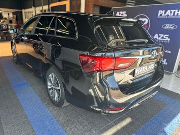 Toyota Avensis - 7