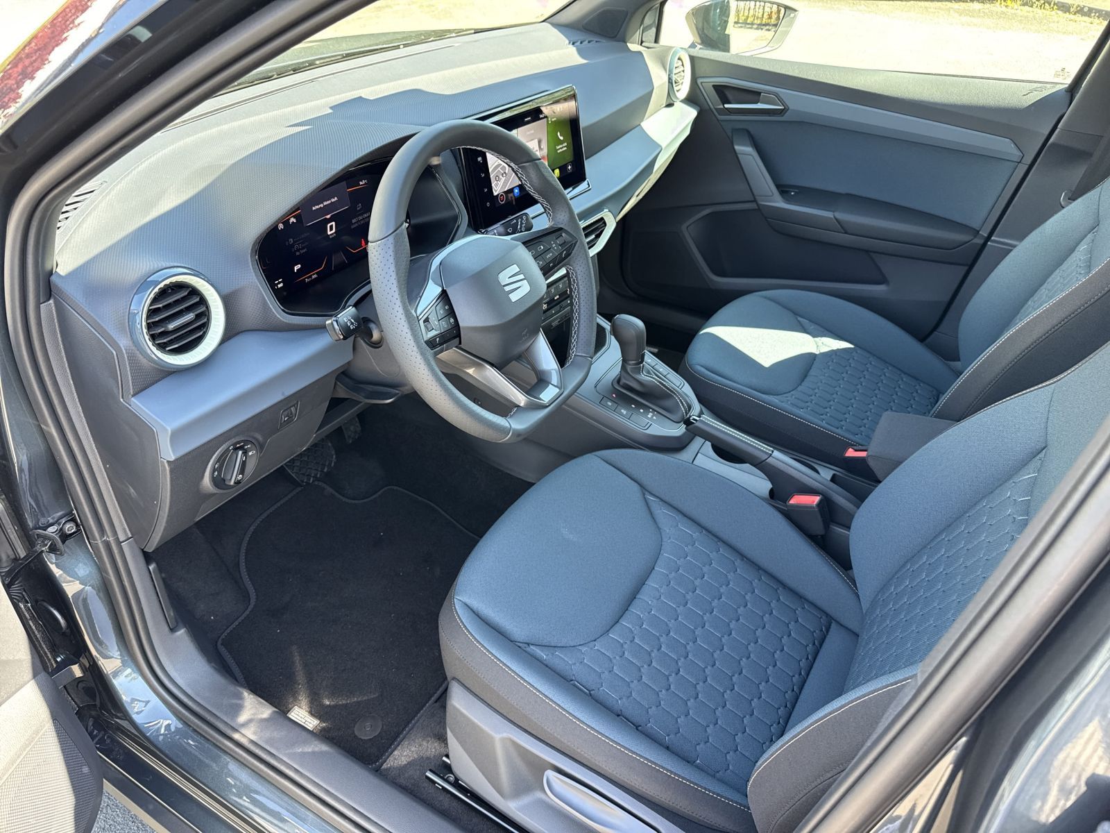 Seat Arona - Bild 3