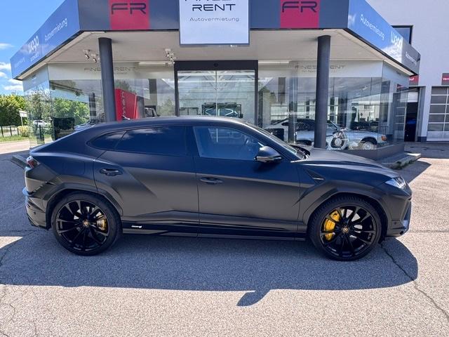Lamborghini Urus S Nero-Matt/Black/23"/B&O/Garan