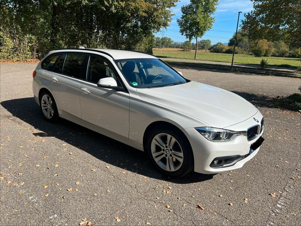 Image of BMW 320