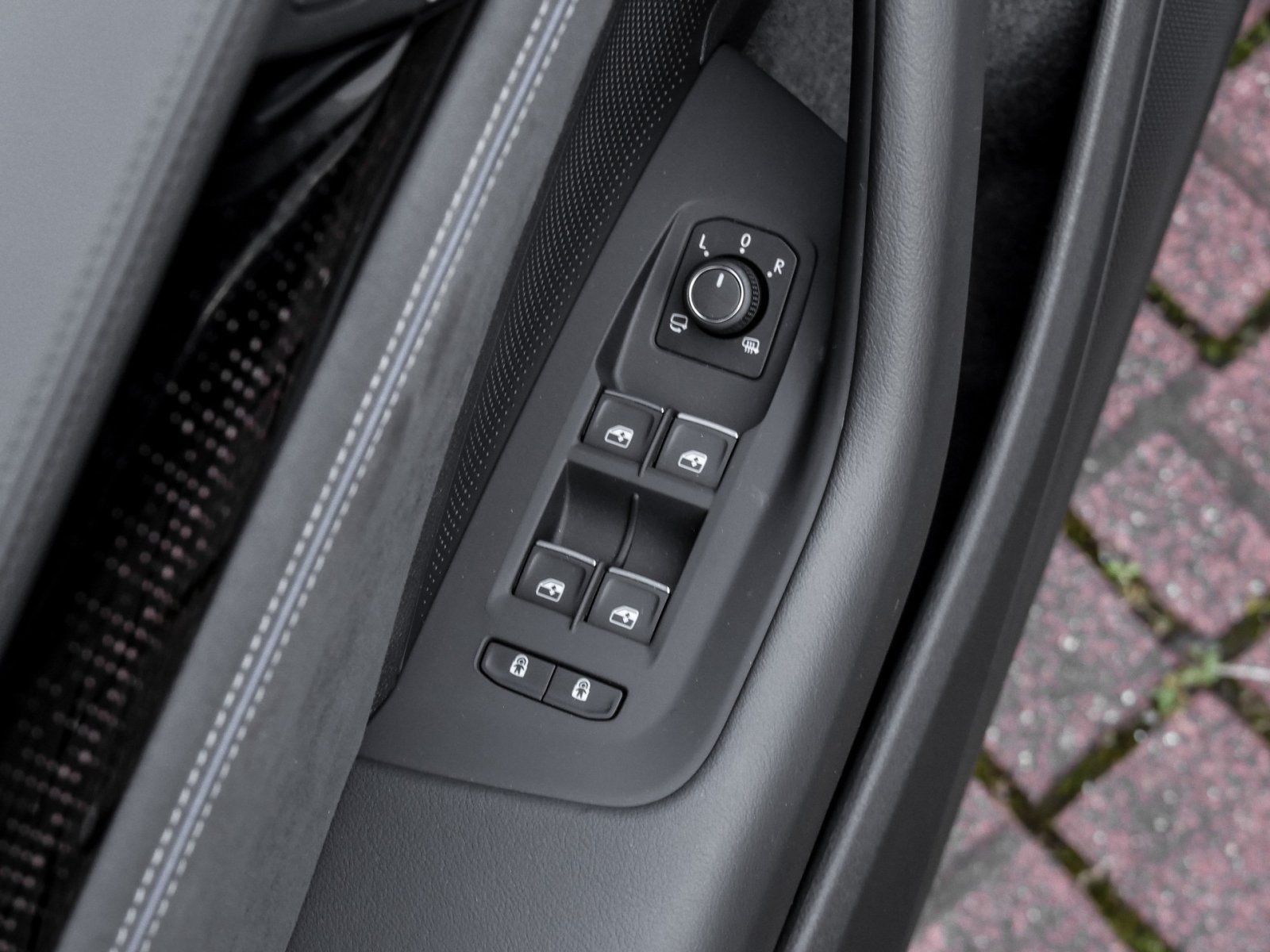 Volkswagen Passat Variant - Bild 15