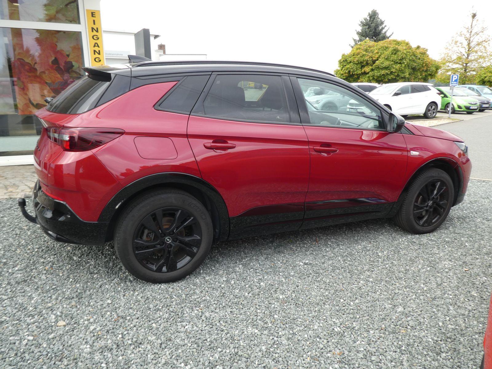 Opel Grandland 1.6 Turbo Hybrid GS Line (EURO 6d)