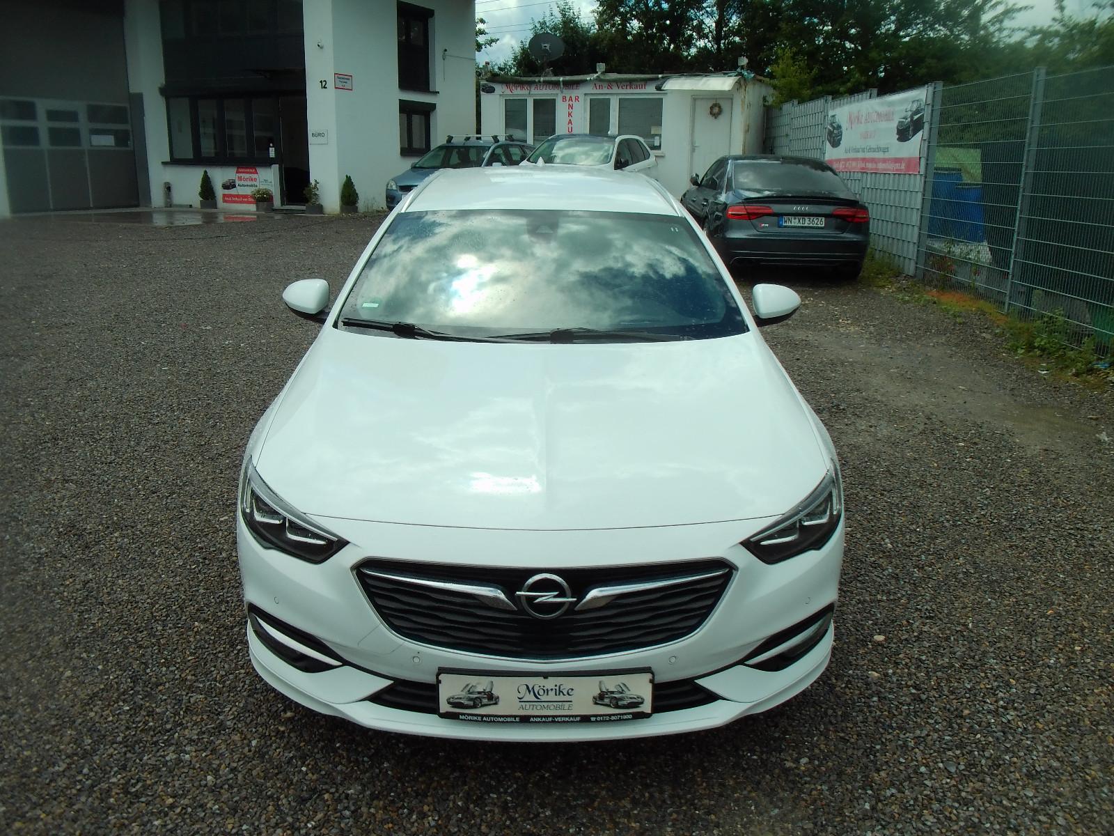 Opel Insignia B Sports Tourer*4x4*1.Hd*Head*Navi*Lede