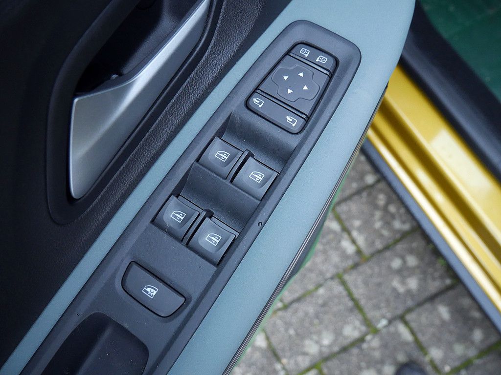 Fahrzeugabbildung Dacia Sandero Stepway Extreme TCe 110 FACELIFT 2026!!!