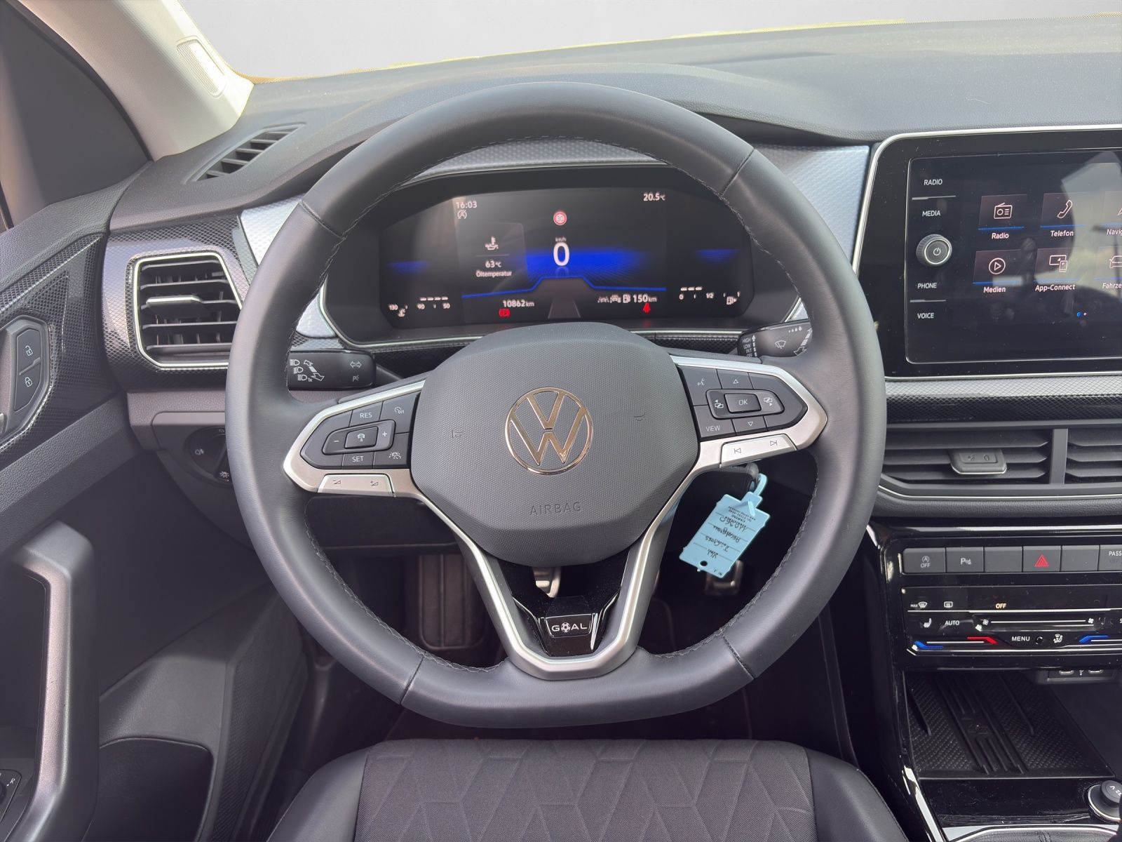 Volkswagen T-Cross - Bild 10
