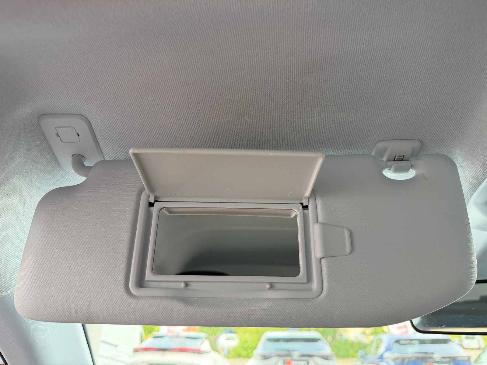 Fahrzeugabbildung Opel Corsa F Edition 100PS PDC/Tempomat!
