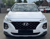 Hyundai SANTA FE 2.2 2WD 8AT Premium/ACC/HUD/360/PANO - Hyundai SANTA FE: 3.3