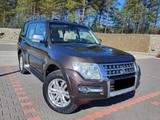 Mitsubishi Pajero 3,8 GLS V6 MIVEC 4WD Instyle Automatik - Mitsubishi: V6