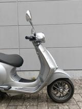 Vespa PRIMAVERA ELETTRICA 45 KM/H **TOPCASE** - VESPA TOPCASE