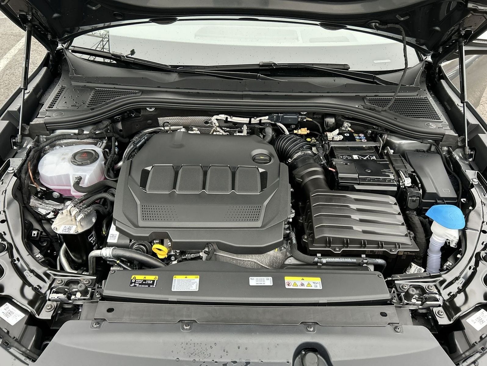 Volkswagen Passat - Bild 11