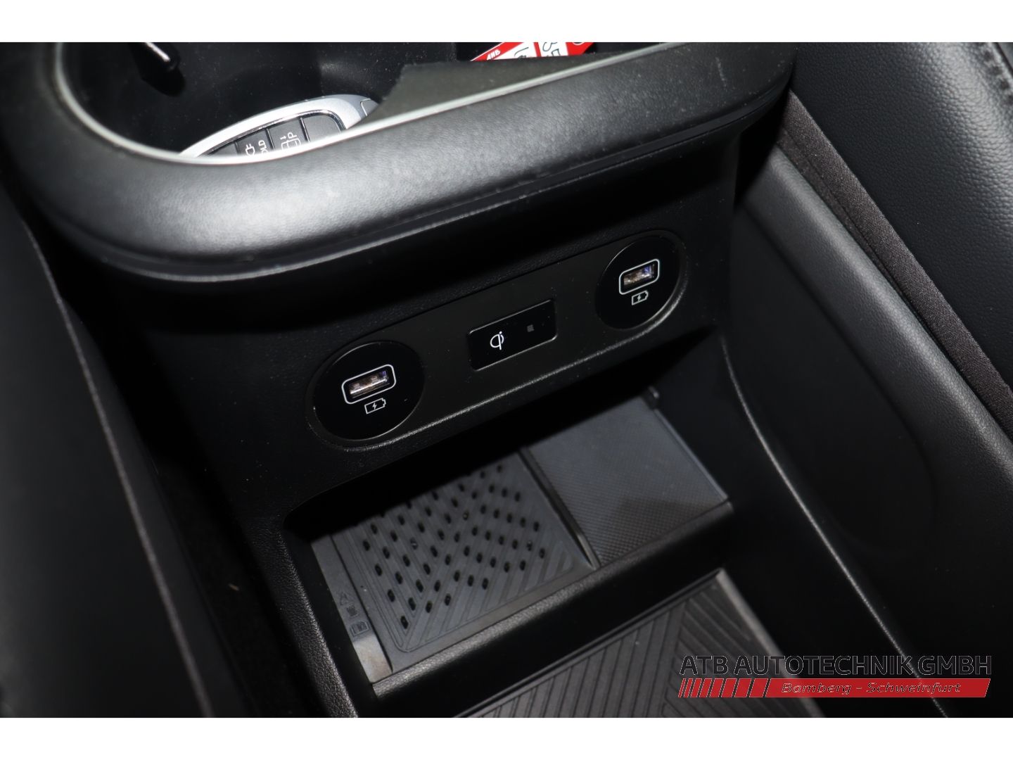 Fahrzeugabbildung Hyundai IONIQ 5 77,4 kWh TECHNIQ 2WD 98,8% SOH Panorama