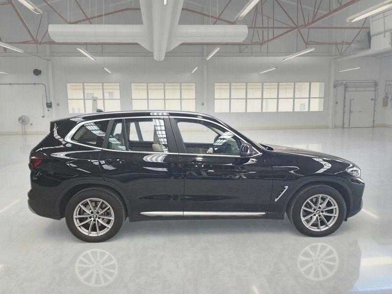 BMW X3 SDRIVE 18D MH48V AUTO SUV imagem 3