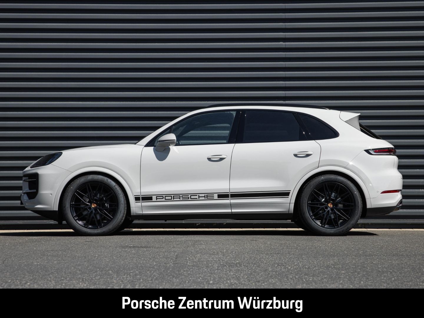 Porsche Cayenne Black Edition InnoDrive HA-Lenkung imagem 2