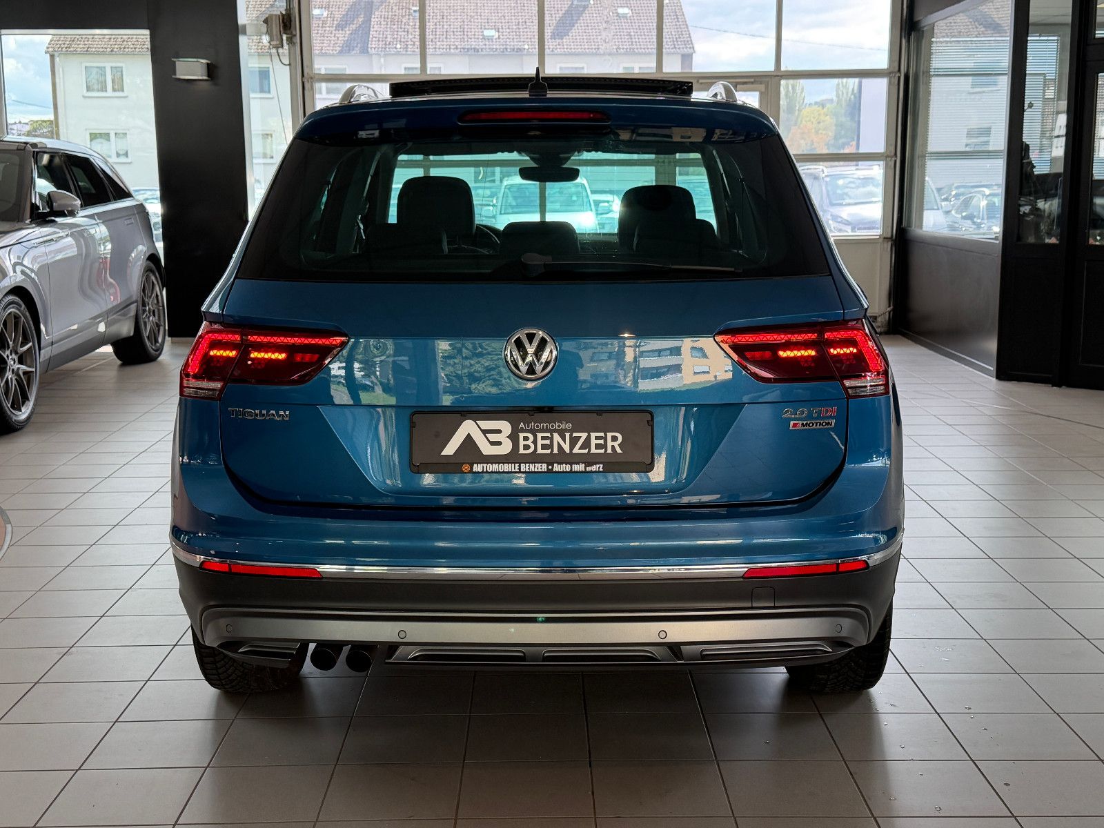 Fahrzeugabbildung Volkswagen Tiguan Highline /VIRTUAL/PANO/MEMORY/HUD/KAMERA