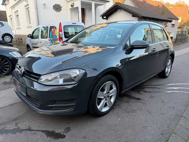 Volkswagen Golf VII Lim. Comfortline BMT*DSG*NAVI*STZHZNG*