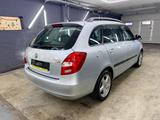 Skoda Fabia Combi Ambiente 2.Hand Klima Tüv*Neu* - Skoda Fabia aus 2009: Combi