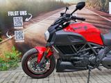 Ducati Diavel 1200  - DUCATI DIAVEL 1200
