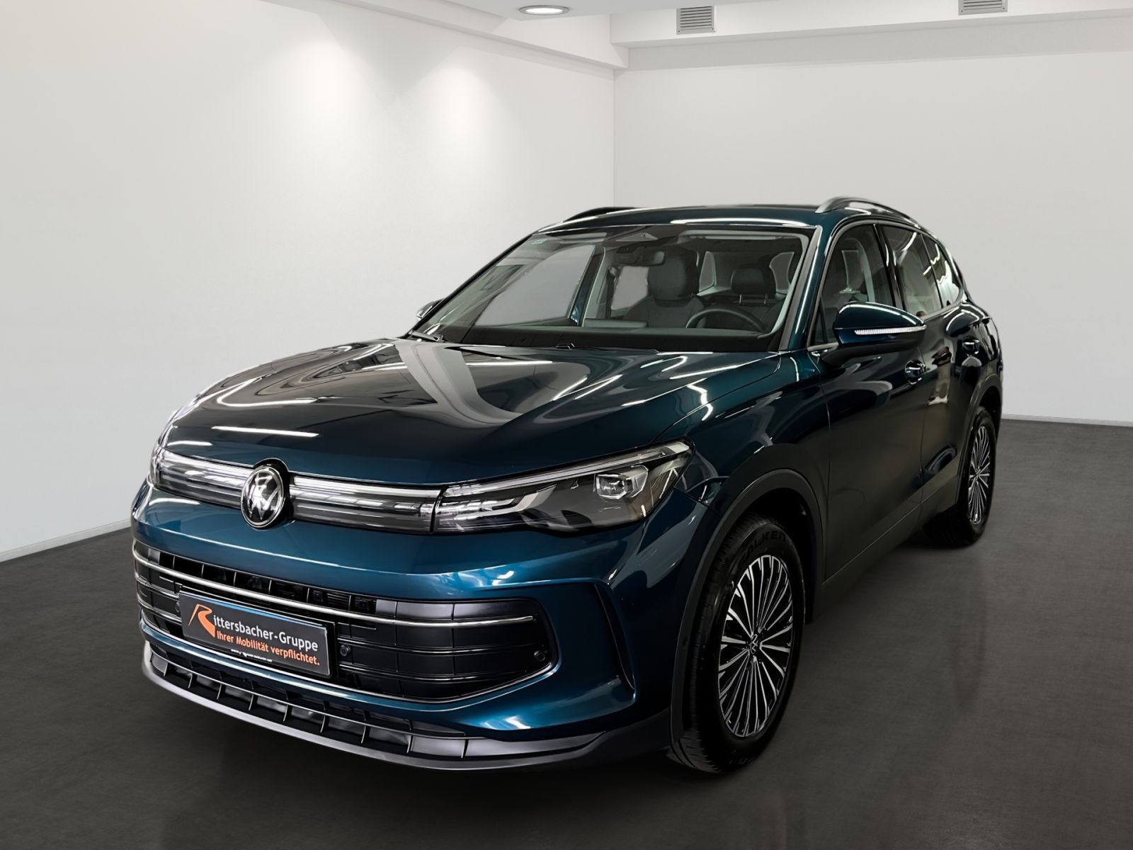 Volkswagen Tiguan LIFE 1,5 eTSI DSG Navi AHK RFK foto 2