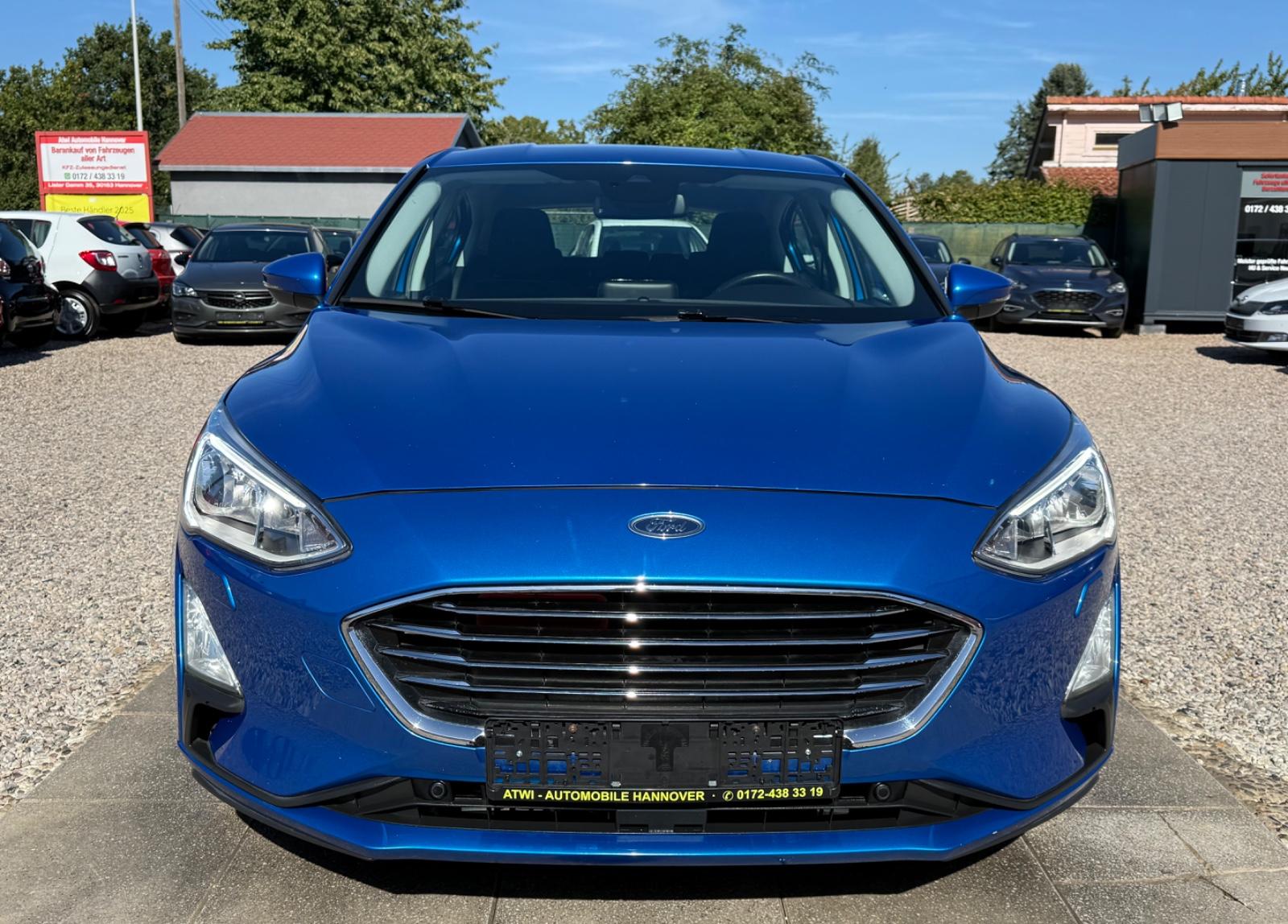 Ford Focus Titanium Sportsitze Sport Lenkrad