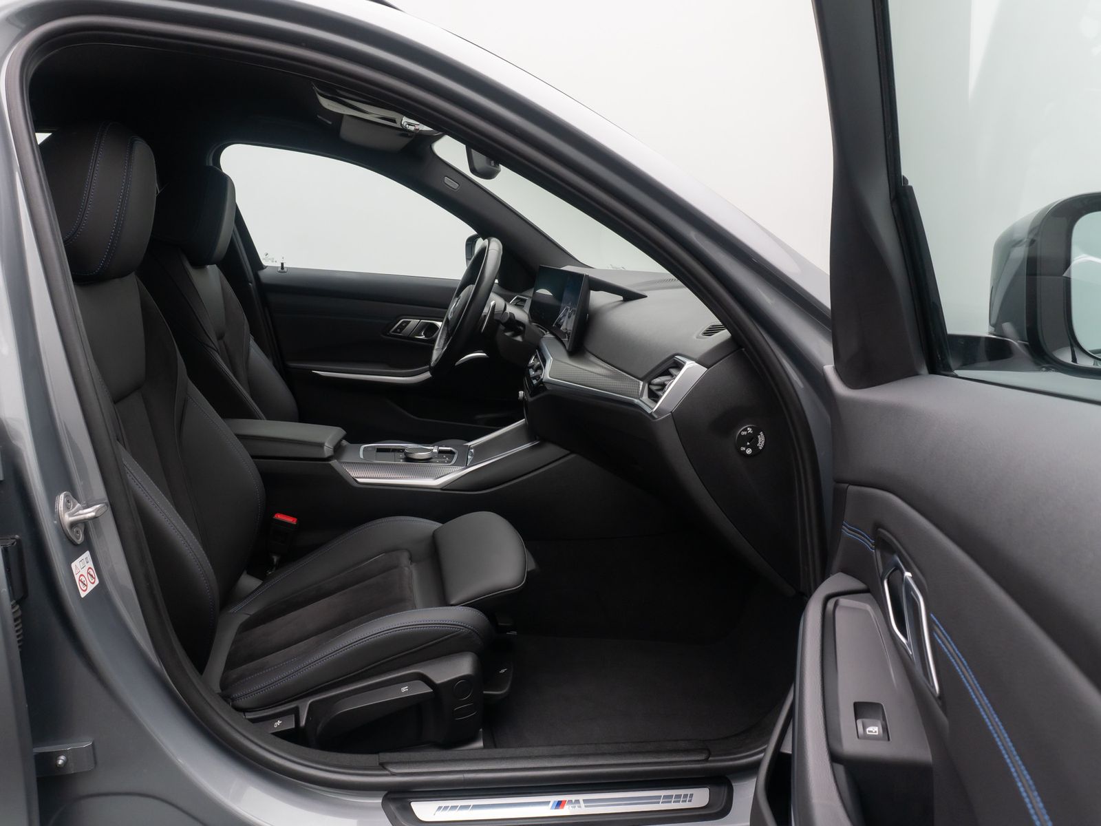 Fahrzeugabbildung BMW 320d xD M Sport Komfort DAB Cockpit+ Geschwindig