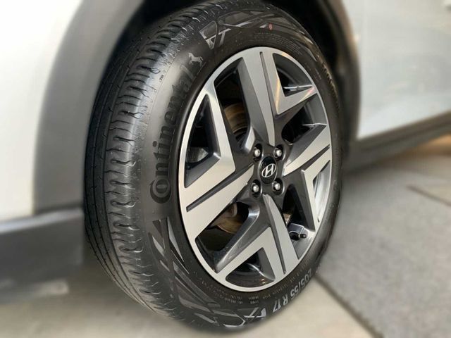 Fahrzeugabbildung Hyundai BAYON 1.0 T-GDI 48V-Hybrid Intro/Navi/Plus