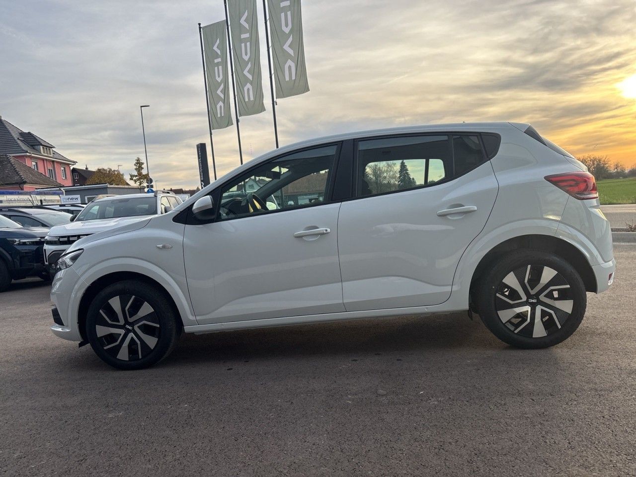 Dacia Sandero - Bild 2