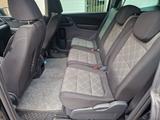 Volkswagen Sharan 2.0 TDI SCR DSG Trendline Trendline - Volkswagen Sharan: Trendline