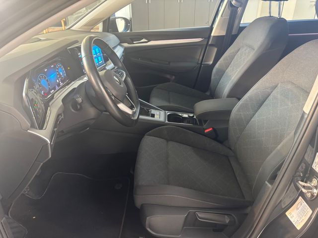 Golf VIII 1.5 TSI  *APP*Navi*ACC*Winter-Paket*