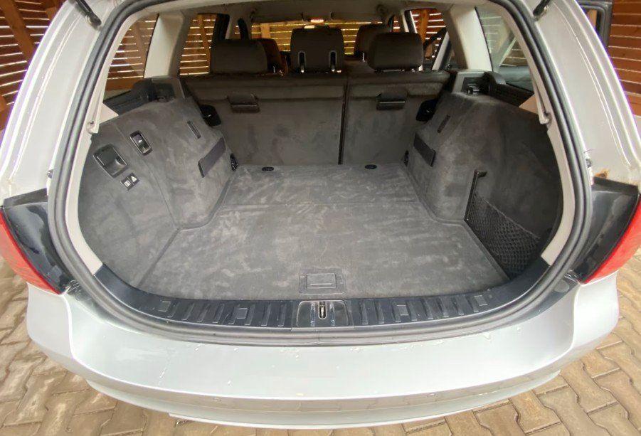BMW 320 2009 — photo 8
