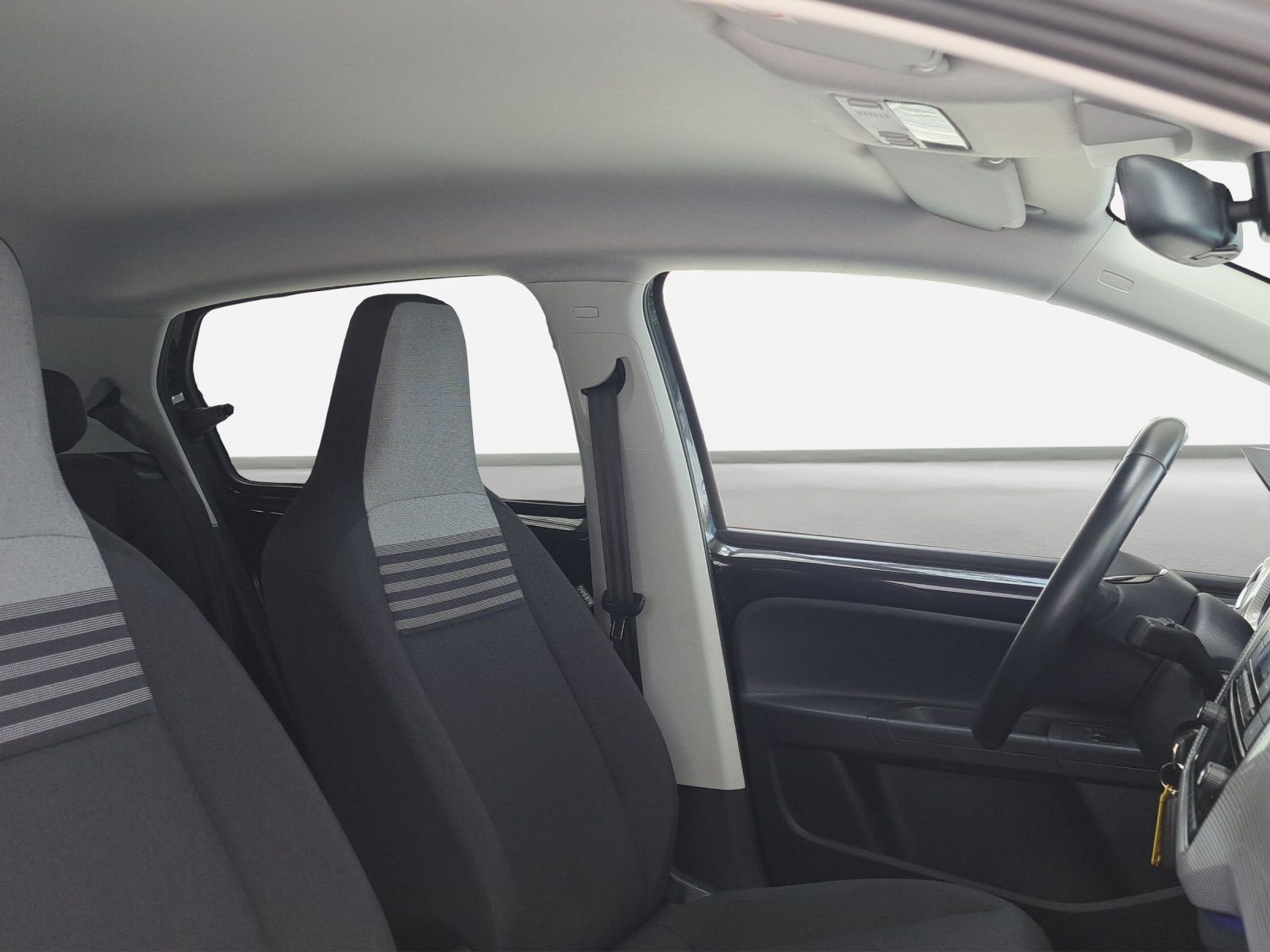 Volkswagen e-up! - Bild 4