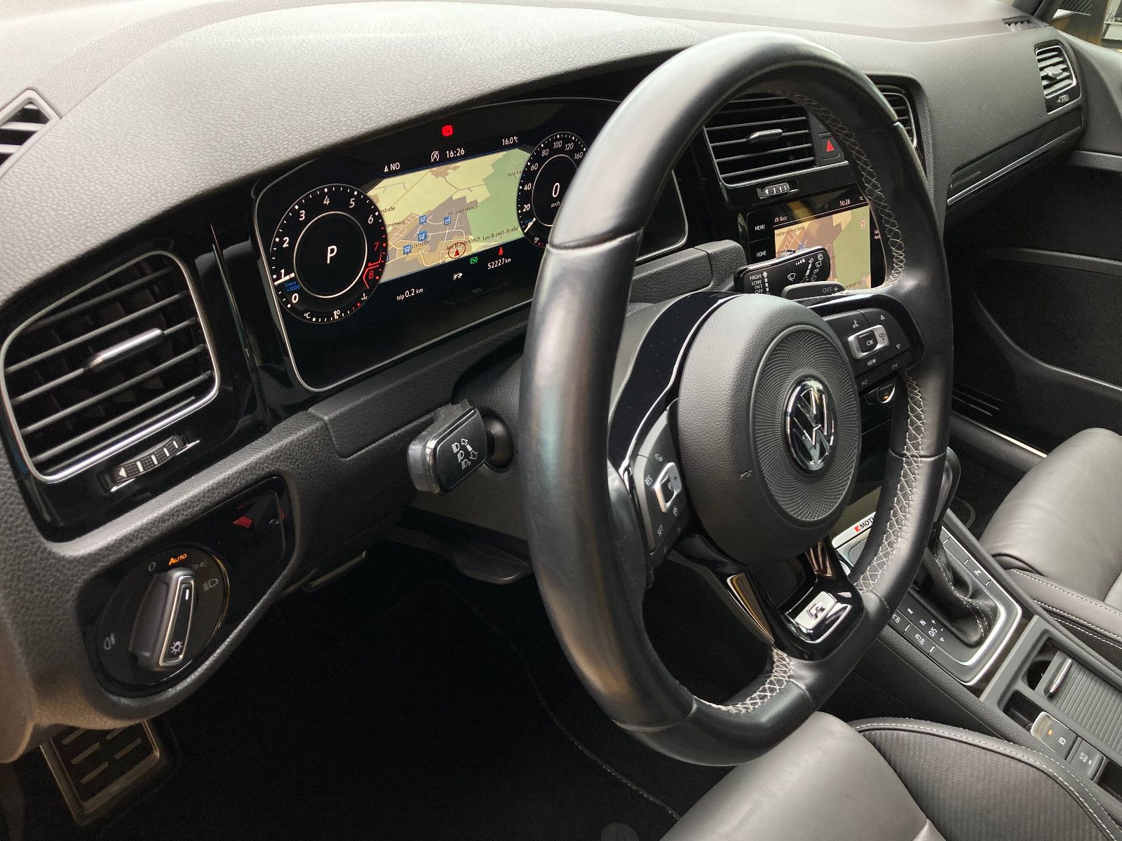 Volkswagen Golf VII R 4Motion Akrapovic Navi R-Performance foto 14