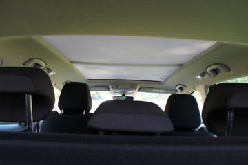 Bild 14 Skoda Karoq 2.0 TDI DSG Ambition Navi App Pano PDC DAB