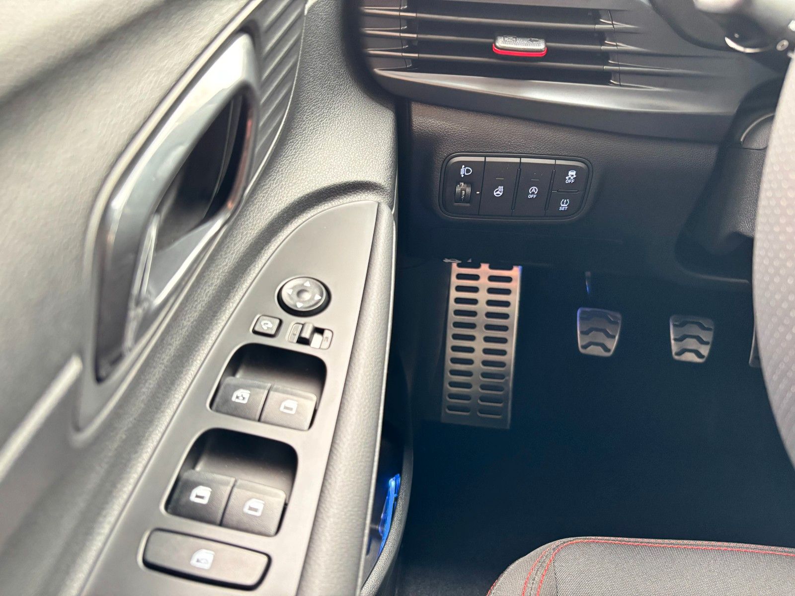 Fahrzeugabbildung Hyundai i20 1.0 T-GDI 100PS N Line NAVI/BOSE/KAMERA!