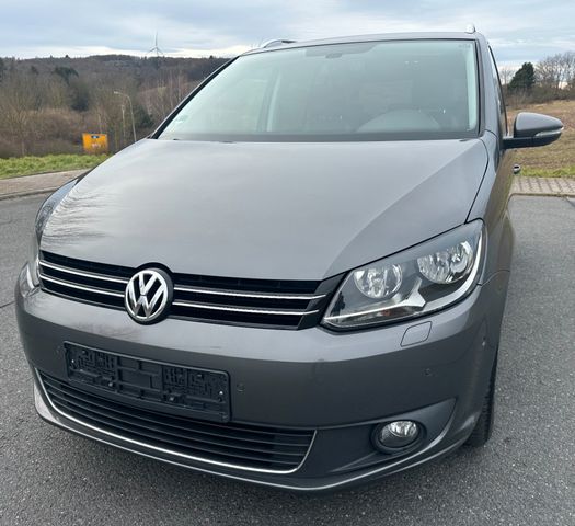 Volkswagen Touran Life 7-Sitze