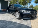 BMW 730d Automatik 360 Kamera Head-up Soft... - BMW 730 in Düsseldorf