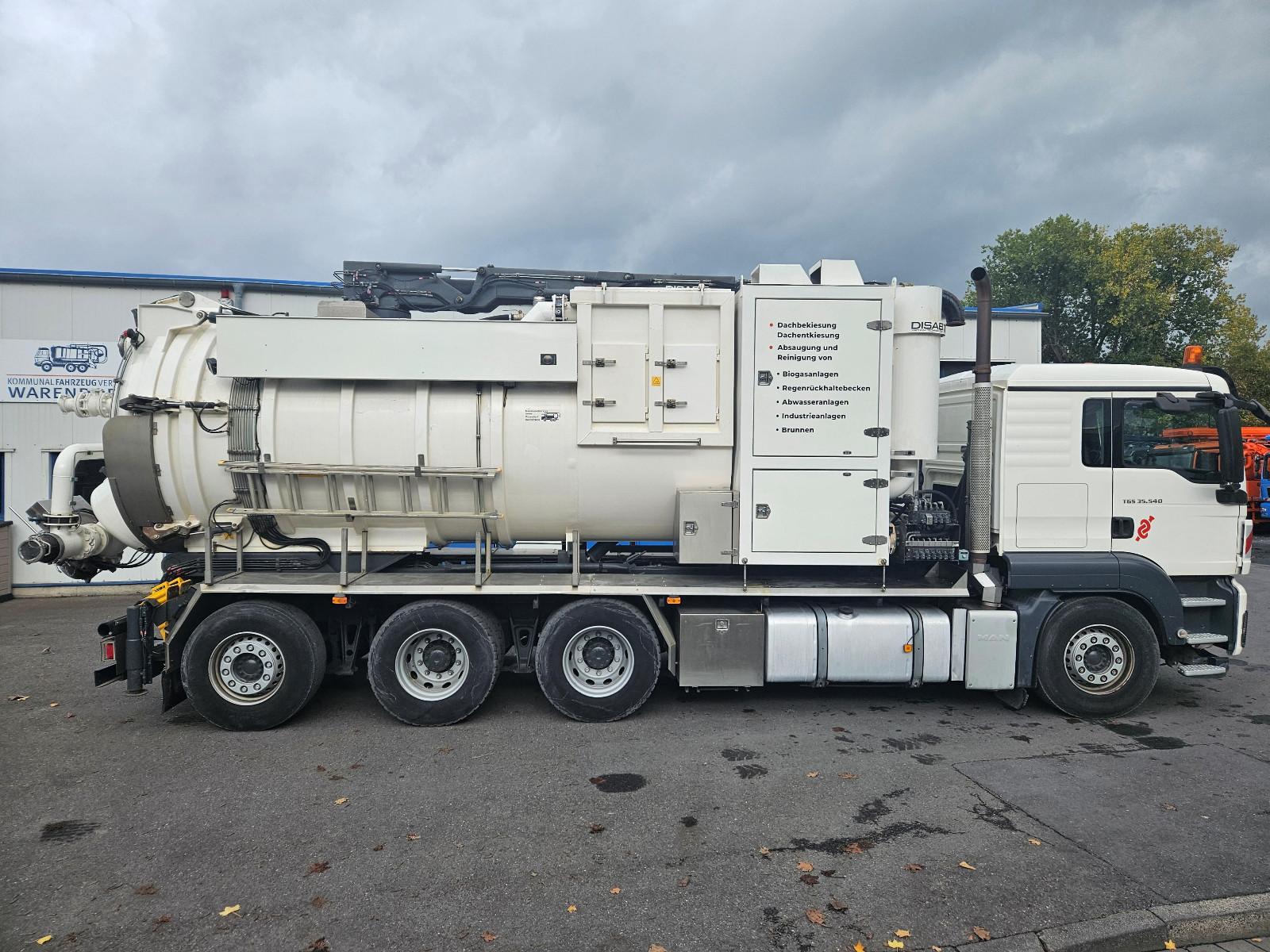 MAN 35.540 8x4x4 Disab Trockensauger