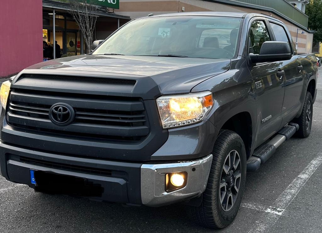Toyota Tundra