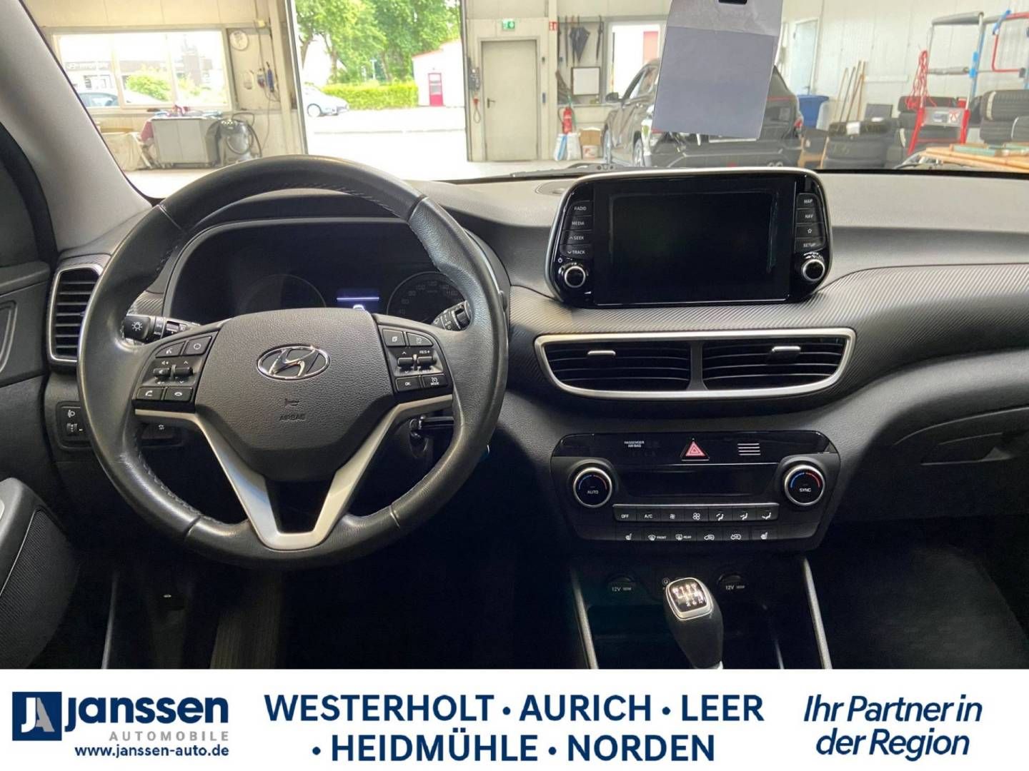 Fahrzeugabbildung Hyundai TUCSON blue Navi